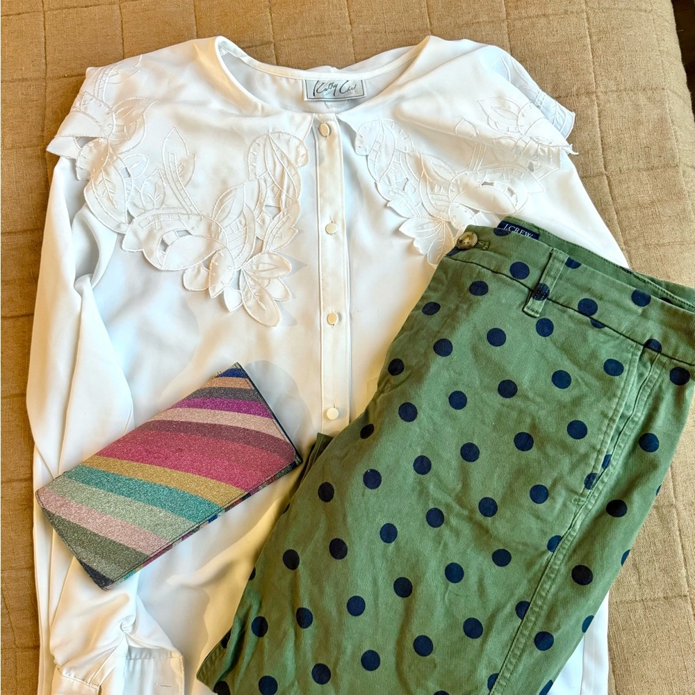 Vintage White Like New Embroidered Collar Peter Pan Long Sleeve Blouse - Picture 3 of 16